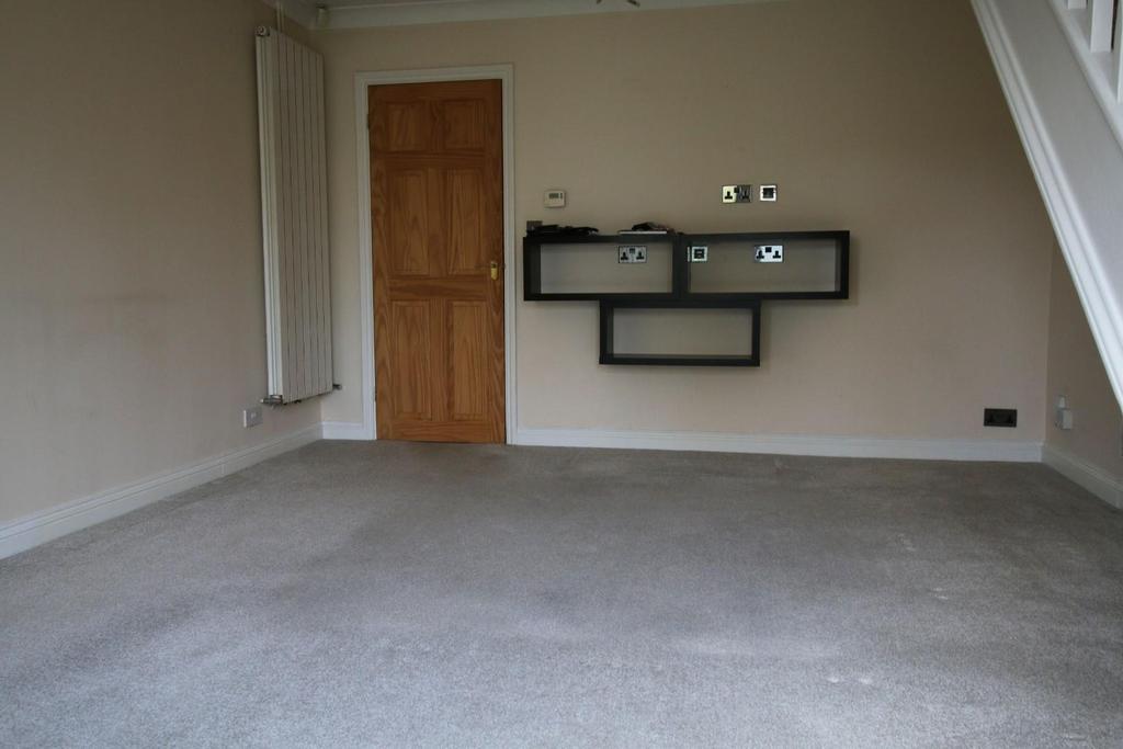 Lounge 2.jpg