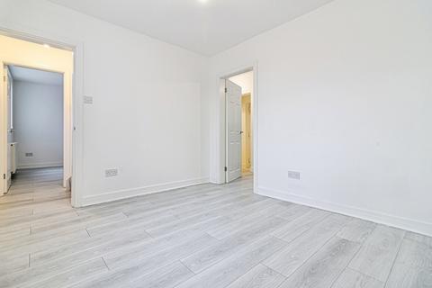 undefined, First Avenue, Greater Manchester M11