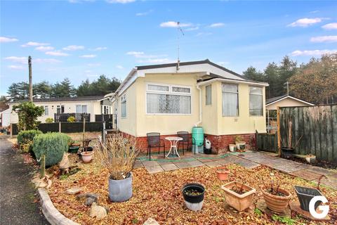 2 bedroom park home for sale, The Avenue, Oak Tree Park, St. Leonards, Ringwood, BH24