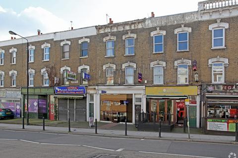 Retail property (high street) to rent, 57 Lavender Rd London SW11 5QN