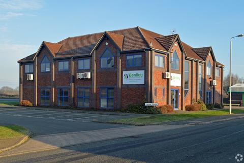 Office to rent, Wheatfield Way Hinckley LE10 1PJ