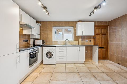 1 bedroom flat to rent, Carlton Road, London W4