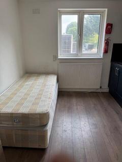 undefined, Station Road (Studio 1), Winchmore Hill, London, N21