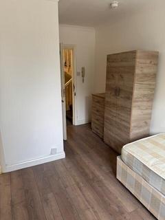 undefined, Station Road (Studio 1), Winchmore Hill, London, N21