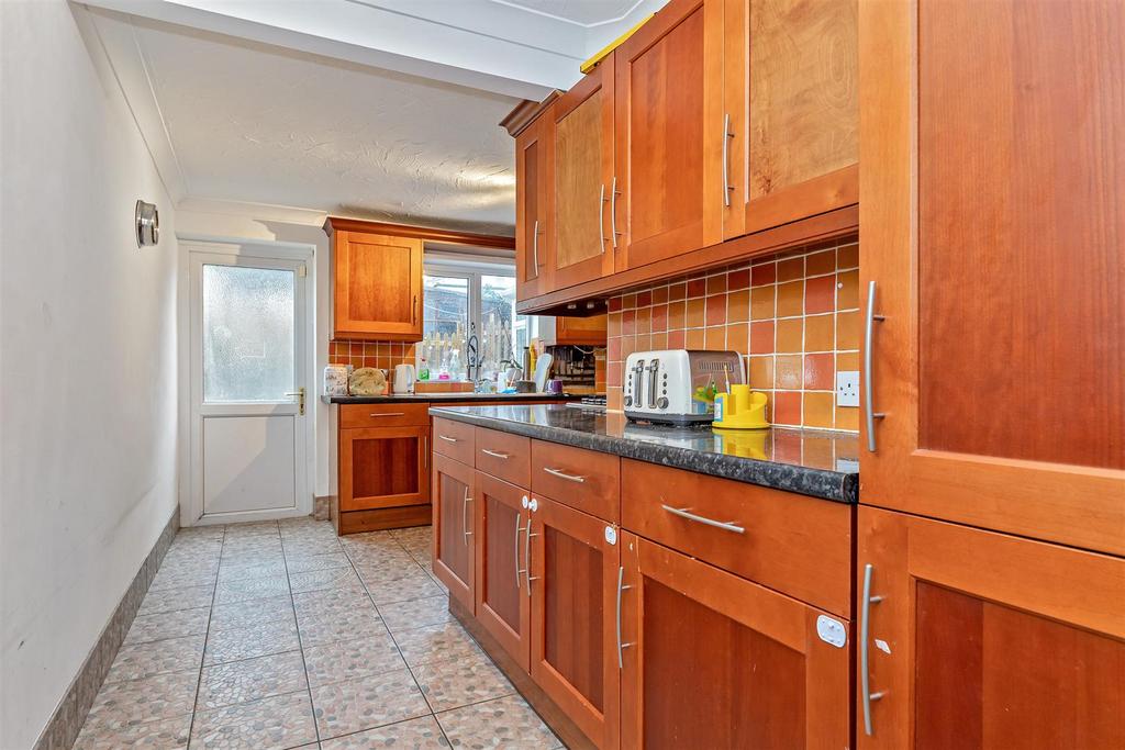 19 Quartermass Road-6.jpg