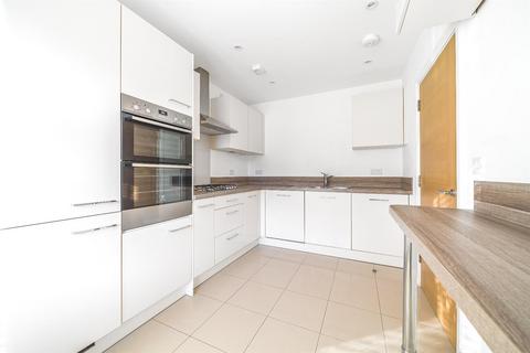 undefined, Faringdon Road, Earley, Reading