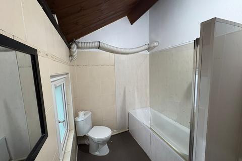 undefined, Flat , - Bridgend Road, Aberkenfig, Bridgend