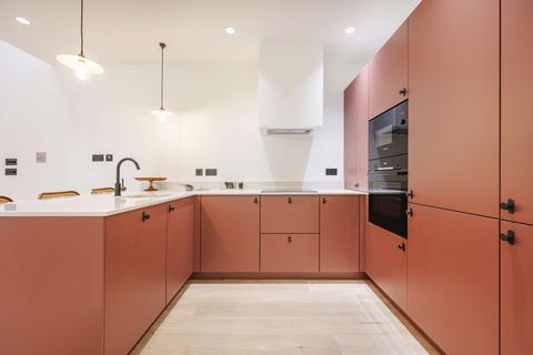 undefined,  Lillie Road, London SW6