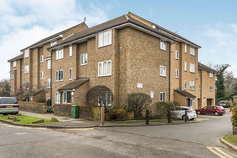 undefined, Westmoreland Drive, Surrey SM2