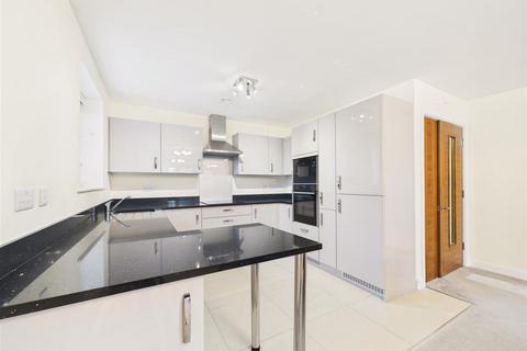 2 bedroom retirement property for sale, Stapleton Court, Waller Grove, Swanland