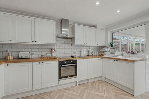 3 bedroom semi-detached house for sale, Ballens Road, Chatham ME5