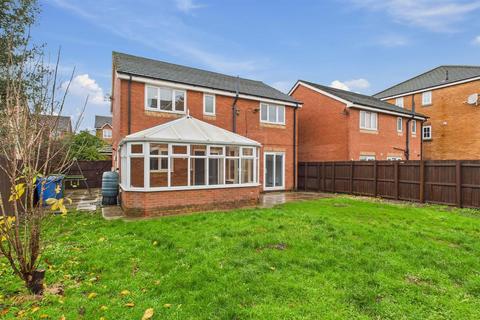 4 bedroom detached house for sale, Rushton Close, Burtonwood, WA5