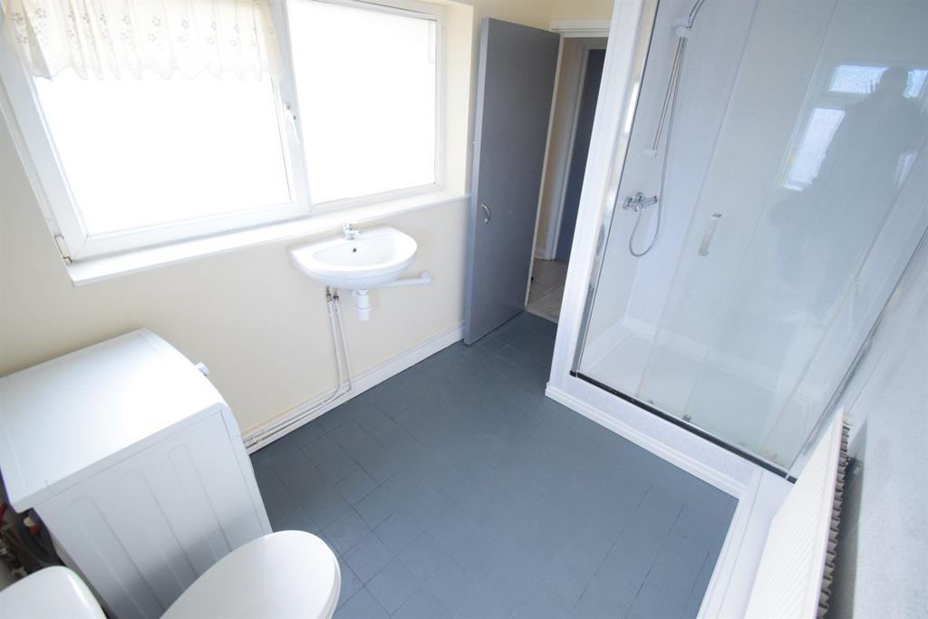 Bathroom 2