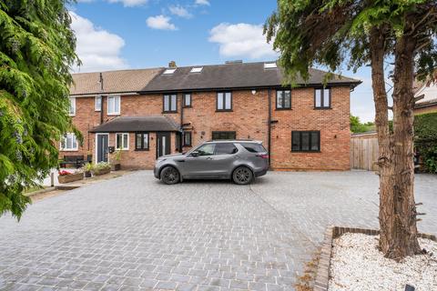 undefined, Pike Way, Epping CM16