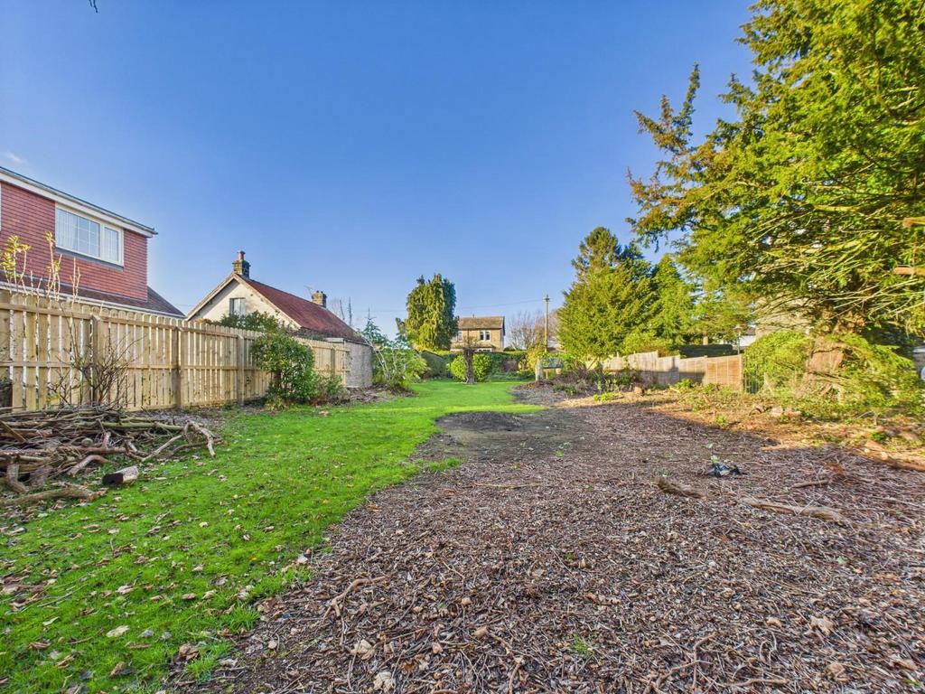 CAM01268 G0-PR0414-STILL013.jpg