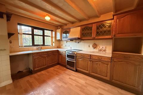 undefined, Longleat Drive, Dudley