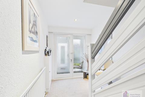 undefined, Glen Moriston, East Kilbride G74