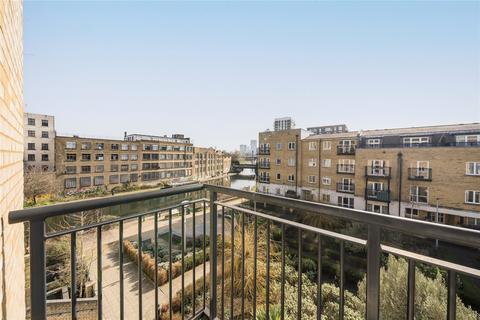 2 bedroom flat for sale, Tramway Court, 3 Candle Street, London, E1