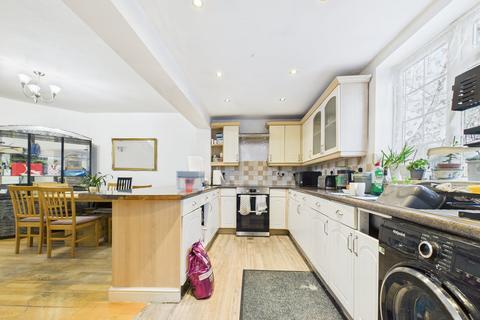 undefined, Forest Hill, Tilehurst, Reading, RG30