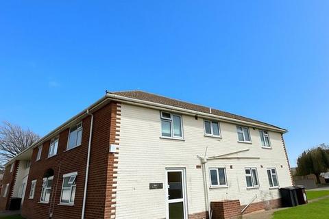 2 bedroom flat to rent - Grafton Court, Selsey