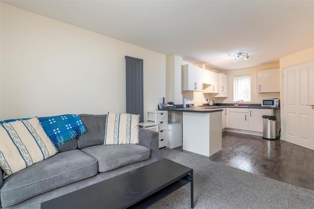 Lounge/Kitchen