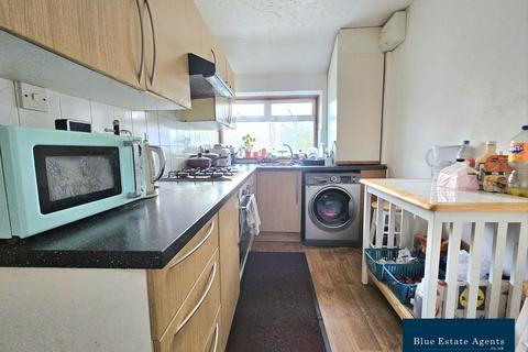 undefined, Worthing Road, Hounslow, TW5
