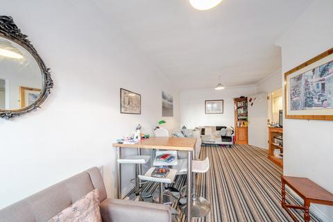 2 bedroom flat for sale, Tudor House, Rose Bates Drive, London, NW9