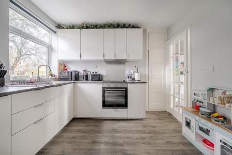 3 bedroom terraced house for sale, Oakmount Road, Chandler's Ford, Eastleigh, Hampshire, SO53