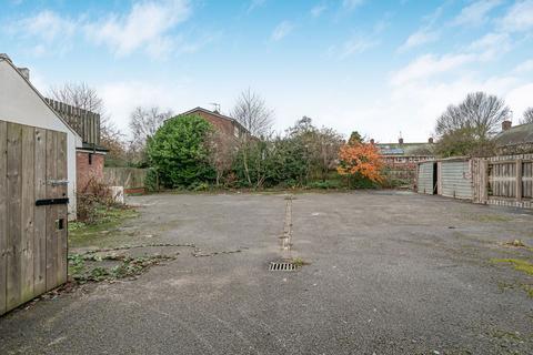 undefined, Russell Street, Hull HU2