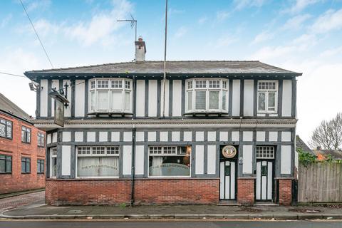 undefined, Russell Street, Hull HU2