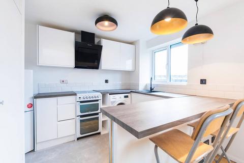 1 bedroom flat to rent, Bridge Meadows, New Cross, London, SE14