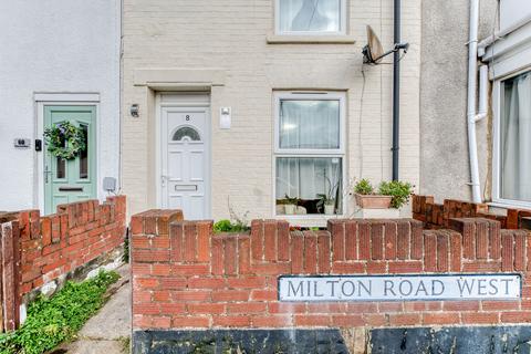 undefined, Milton Road West, Lowestoft