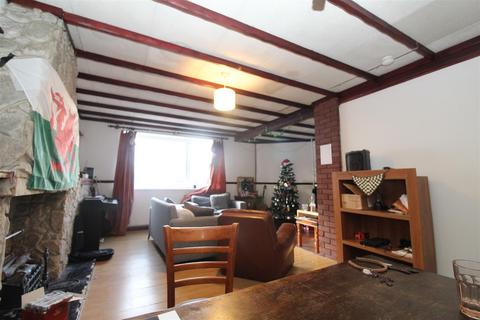undefined, Daniel Street, Cardiff CF24