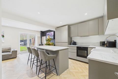 3 bedroom terraced house for sale, Main Road, Chelmsford CM3