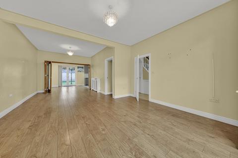 undefined, St. Edmunds Road, Ilford IG1