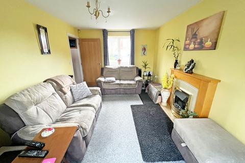 3 bedroom semi-detached house for sale, Wainwright Avenue, Hamilton, Leicester, Leicestershire, LE5 1QW