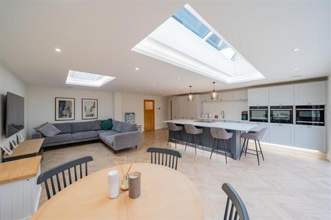 undefined, Woodkind Hey, Spital