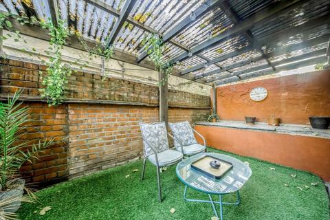 undefined, Mare Street, LONDON E8