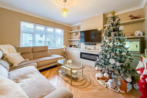 3 bedroom terraced house for sale, Harvey Road, London Colney, St. Albans, Hertfordshire, AL2