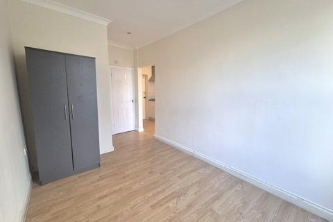 undefined, Brighton Road, 43C Brighton Road, South Croydon