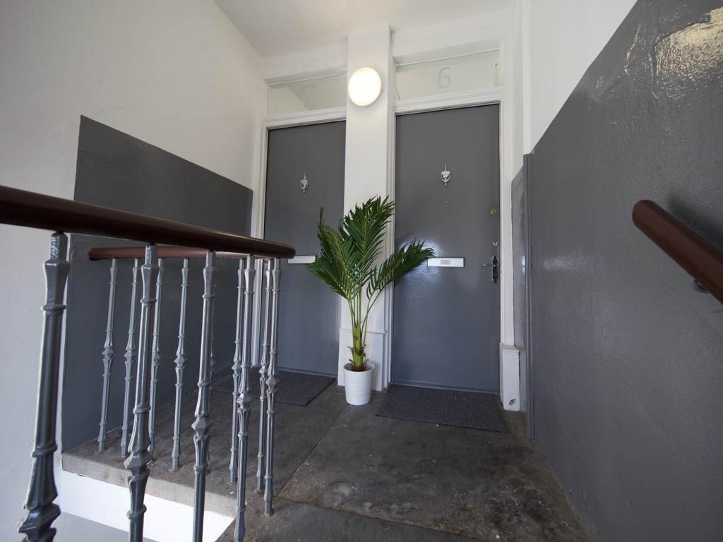 Communal close (1)