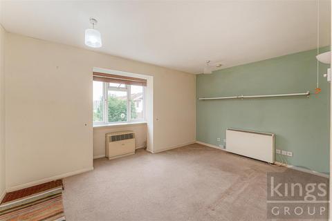 undefined, Cairo Road, London