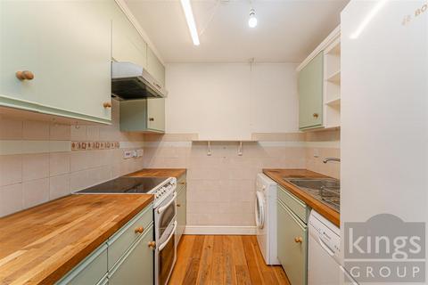undefined, Cairo Road, London