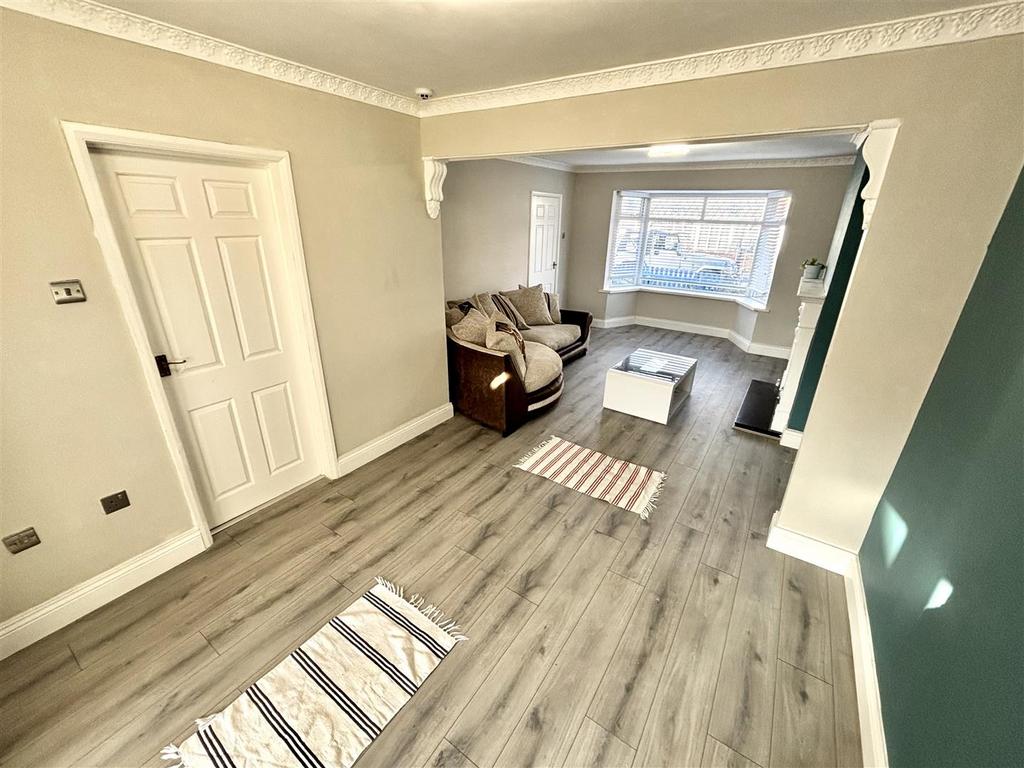 Open Plan Living and Dining Room