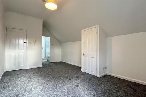 undefined, Stanley Road, Sutton SM2