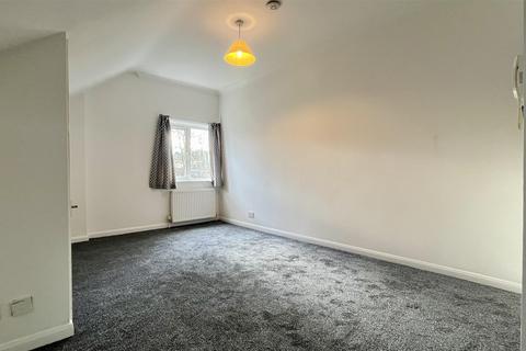 undefined, Stanley Road, Sutton SM2