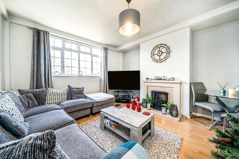 undefined, Clifden Road, Twickenham TW1