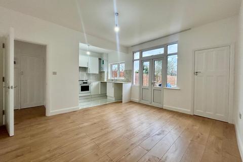 undefined, 3 Bedroom House For Rent London, N13