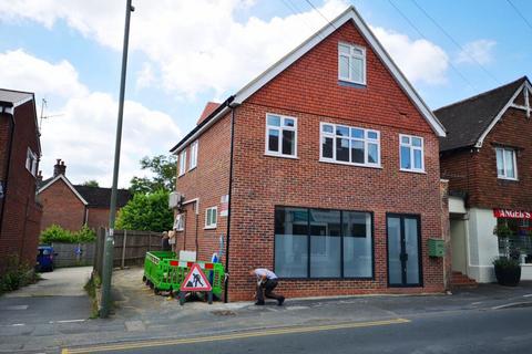 undefined, Wey Hill, Haslemere, Surrey, GU27 1HS