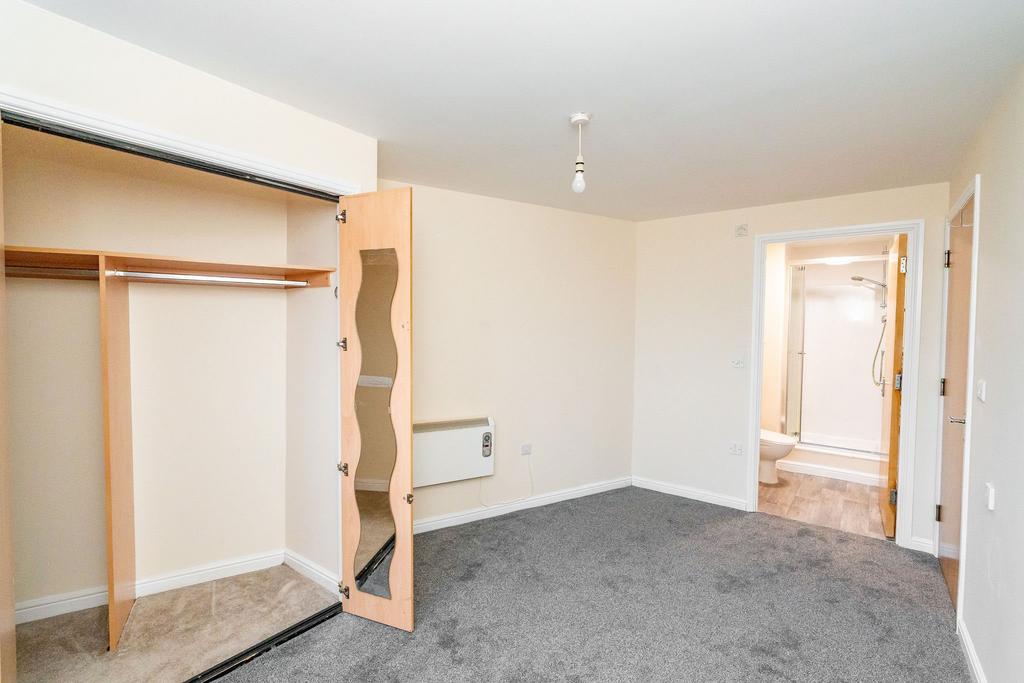 Main bedroom